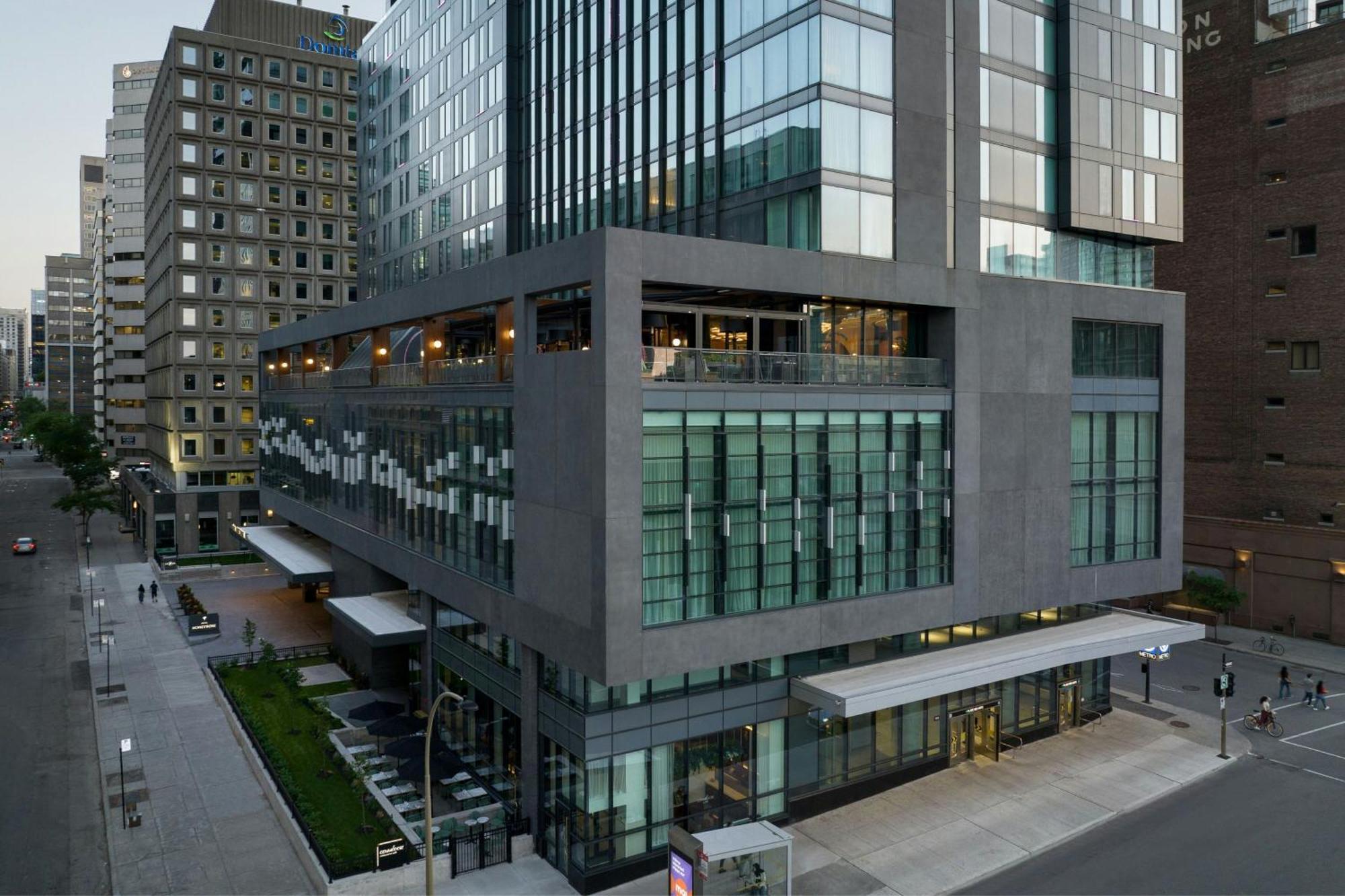 Honeyrose Hotel, Montreal, A Tribute Portfolio Hotel Dış mekan fotoğraf The hotel's entrance