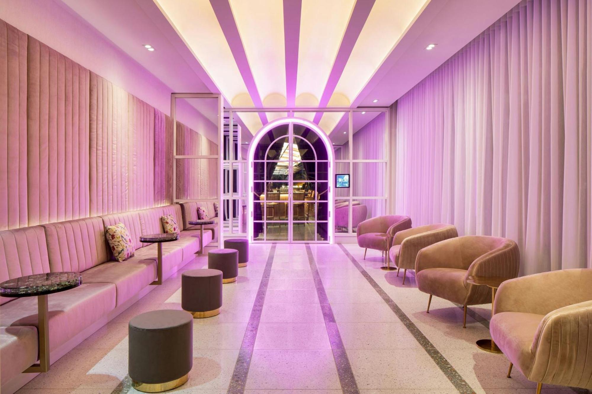 Honeyrose Hotel, Montreal, A Tribute Portfolio Hotel Dış mekan fotoğraf The interior of the hotel