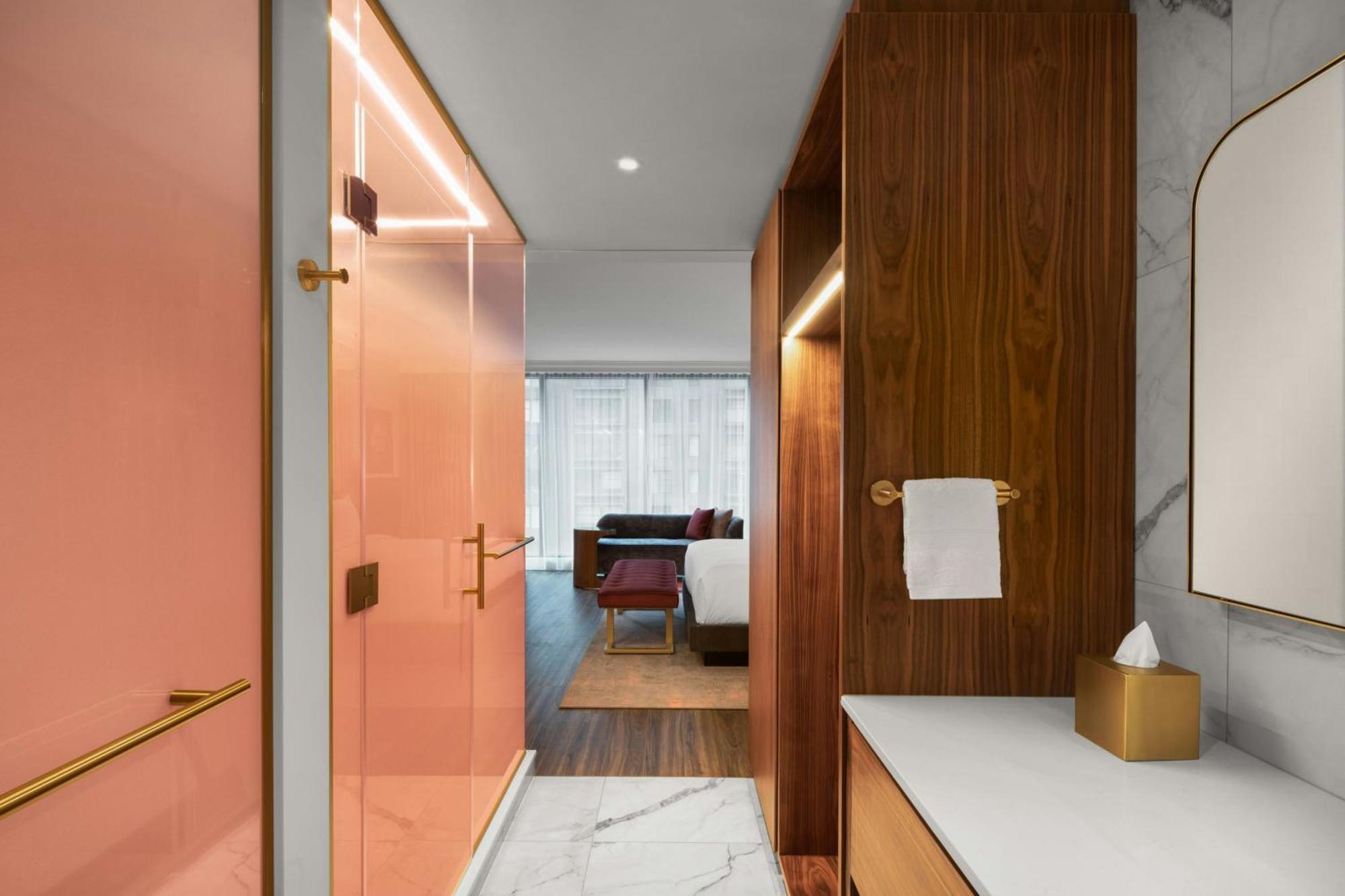Honeyrose Hotel, Montreal, A Tribute Portfolio Hotel Dış mekan fotoğraf A bathroom at the hotel